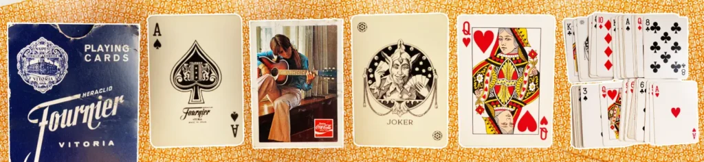 Baraja de póker Fournier con diseño clásico y comodines ilustrados